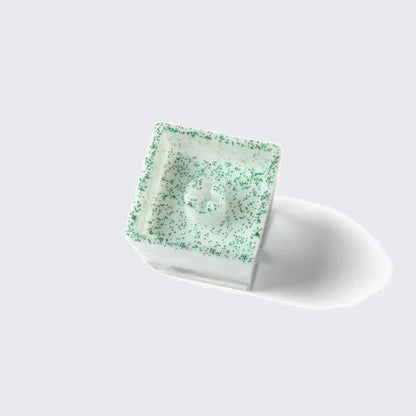 Elegant Goldfish Resin Artisan Keycap 1